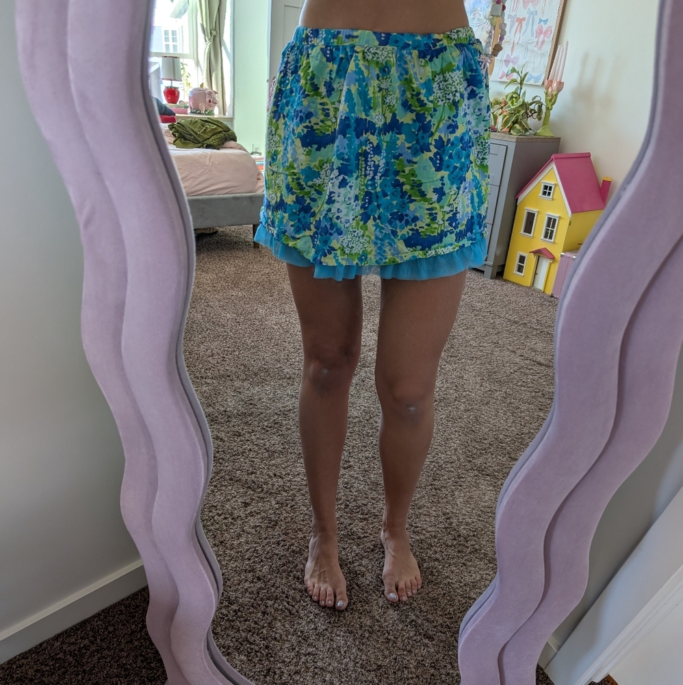 Blue and Green Patterned Skirt With Tulle Layer Size Small